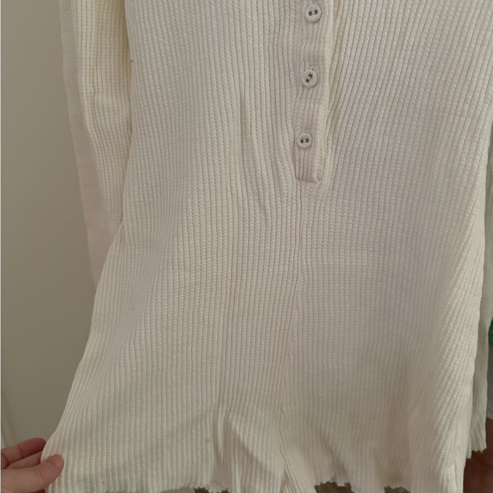 Forever 21 Off-White Ribbed Button-Front romper - Picture 2 of 4